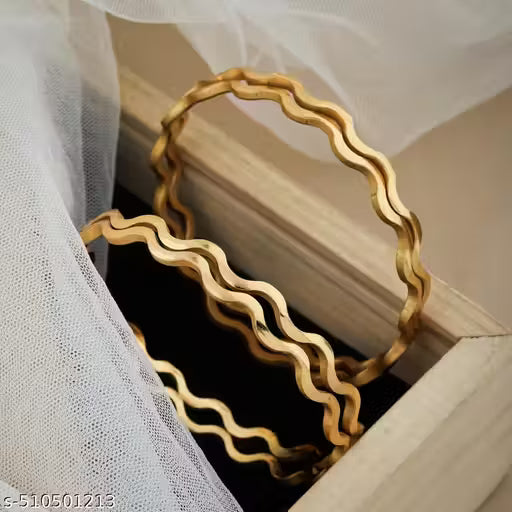 BRASS GOLD BANGLES 4 PIS SET IN PREMIUM QUALITY