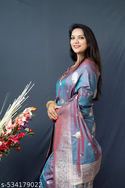 Women's Kanchipuram Pure Silk Saree with Zari