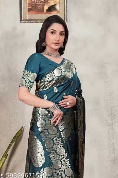 Elegant Blue Kanjivaram Silk Saree with Zari