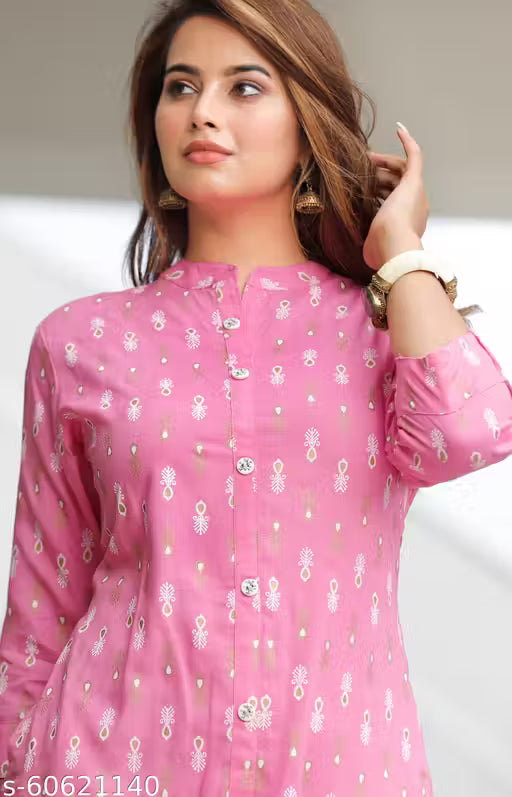 Myra Ensemble Kurtis