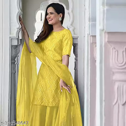 WOMEN'S PRINTED DAILY WEAR KURTA WITH SARARA SET