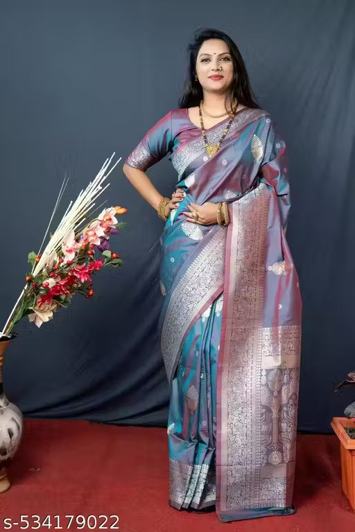 Women's Kanchipuram Pure Silk Saree with Zari