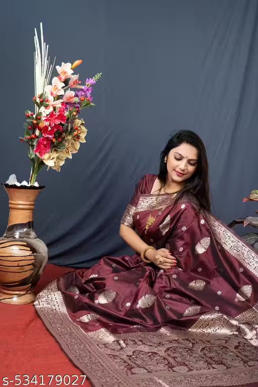 Women's Kanchipuram Pure Silk Saree with Zari-brown