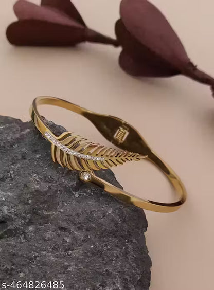 Attractive Stainless Steel Kada Bracelet For Women's & Girl's Wear at Any Ocassion