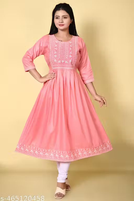 irmaani Women's Kurti , Trendy Festive Wear